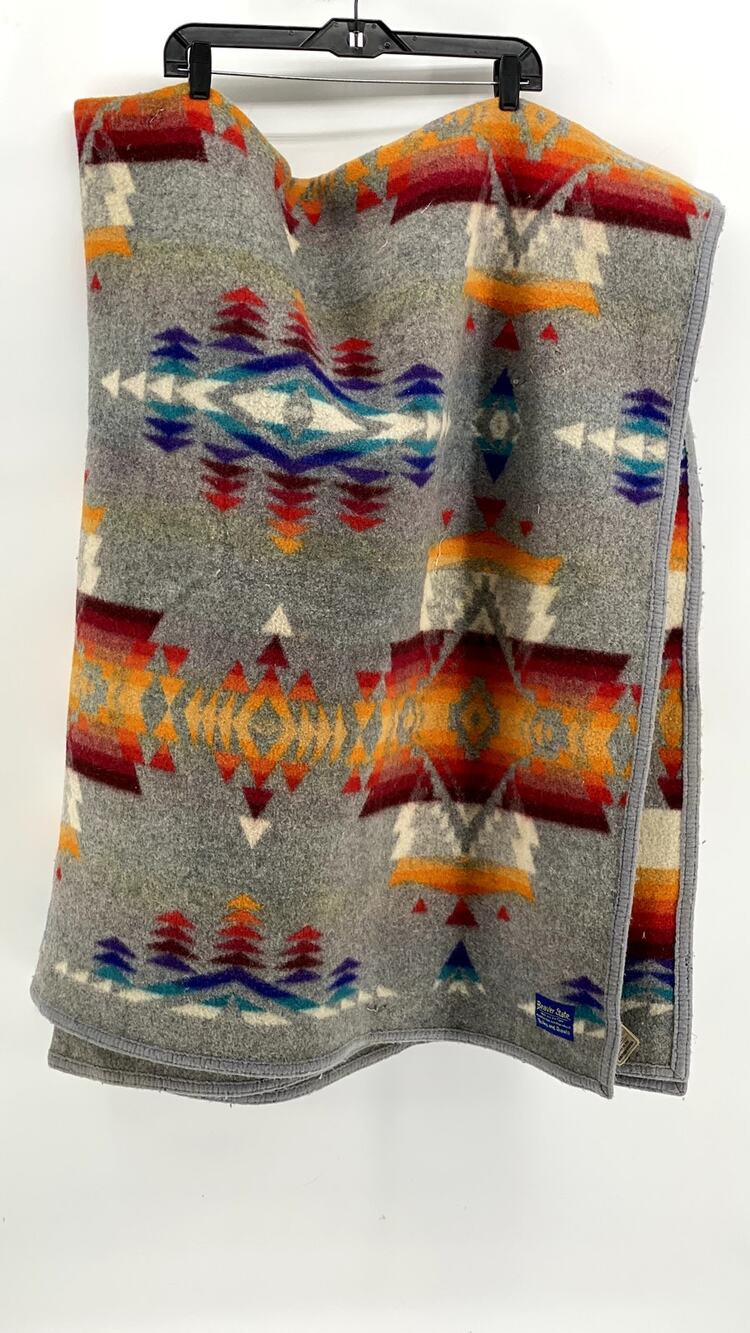 PENDLETON Vintage Tribal Southwestern Wool Blend Beaver State Blanket USA MADE